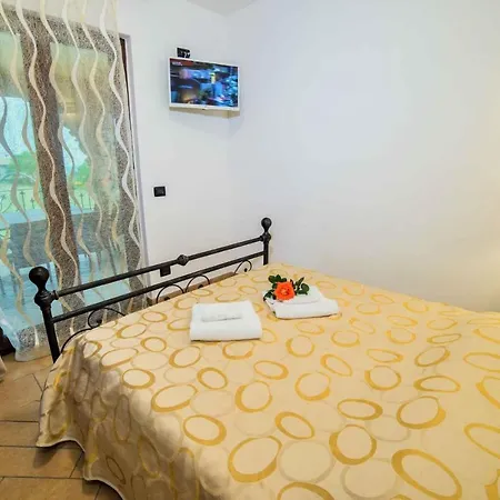 Holiday home Montefiascone/latium 30408