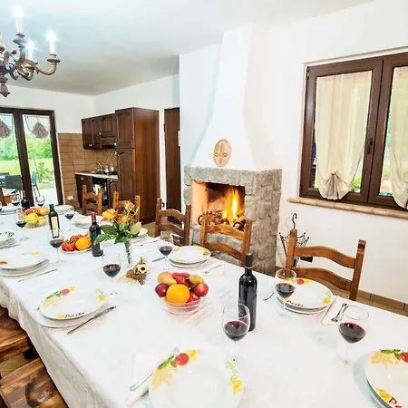 Holiday home Montefiascone/latium 30408